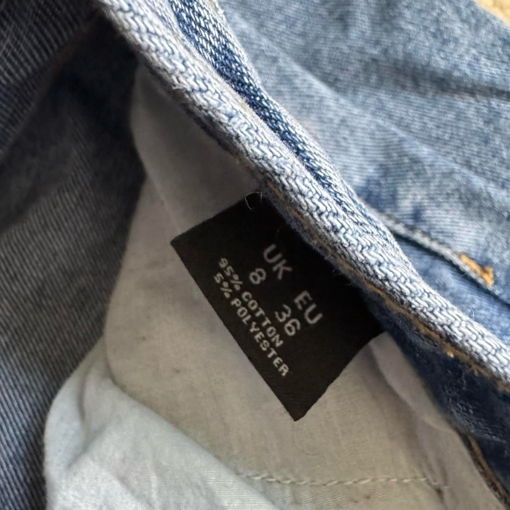Vintage Wash Pretty Little Thing Split Hem Jeans - Picture 6 of 8